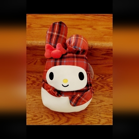 My Melody Sanrio 2023 Holiday Collection Plushie  NWT From Little Tokyo Sanrio - Picture 1 of 3